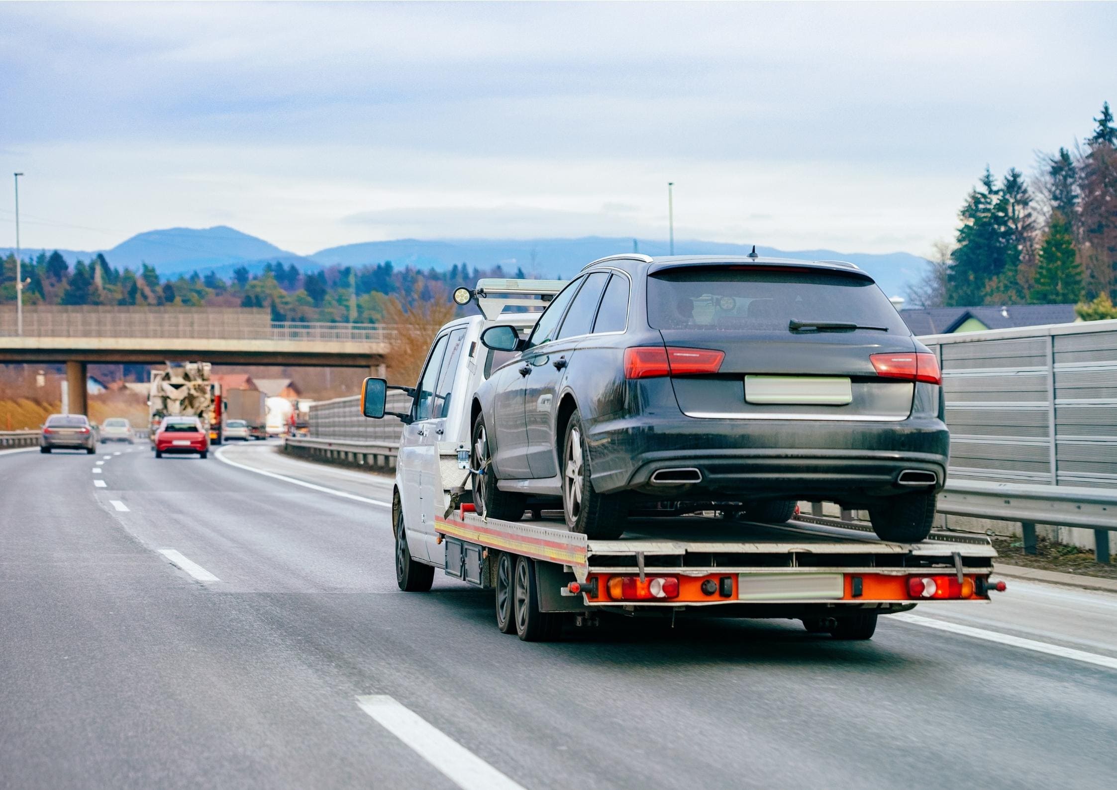 The Driver's Toolkit: Essential Items for Unexpected Roadside Events